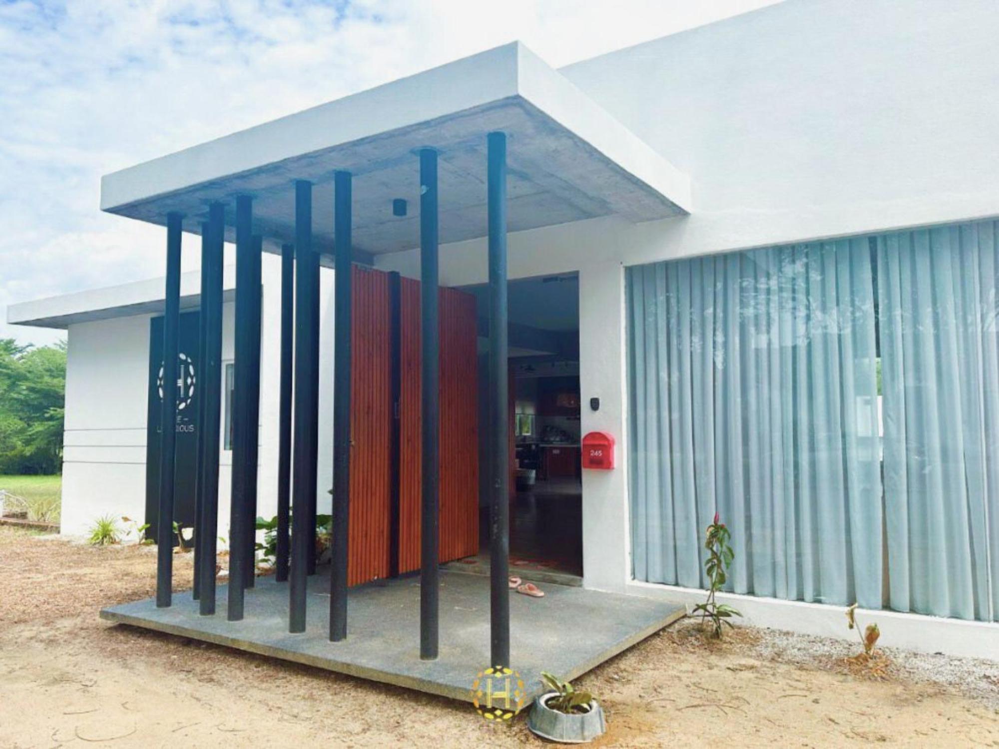The Luxurious 245, A Famosa Melaka Villa Alor Gajah Exterior photo
